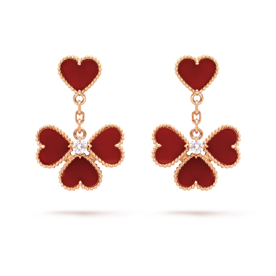 Van Cleef&Arpels Sweet Hearts earrings in rose gold and carnelian