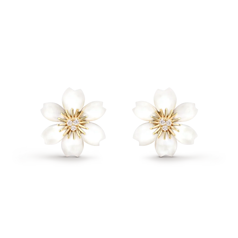 Van Cleef&Arpels Rose de No ë l Earrings Gold Mother of Pearl