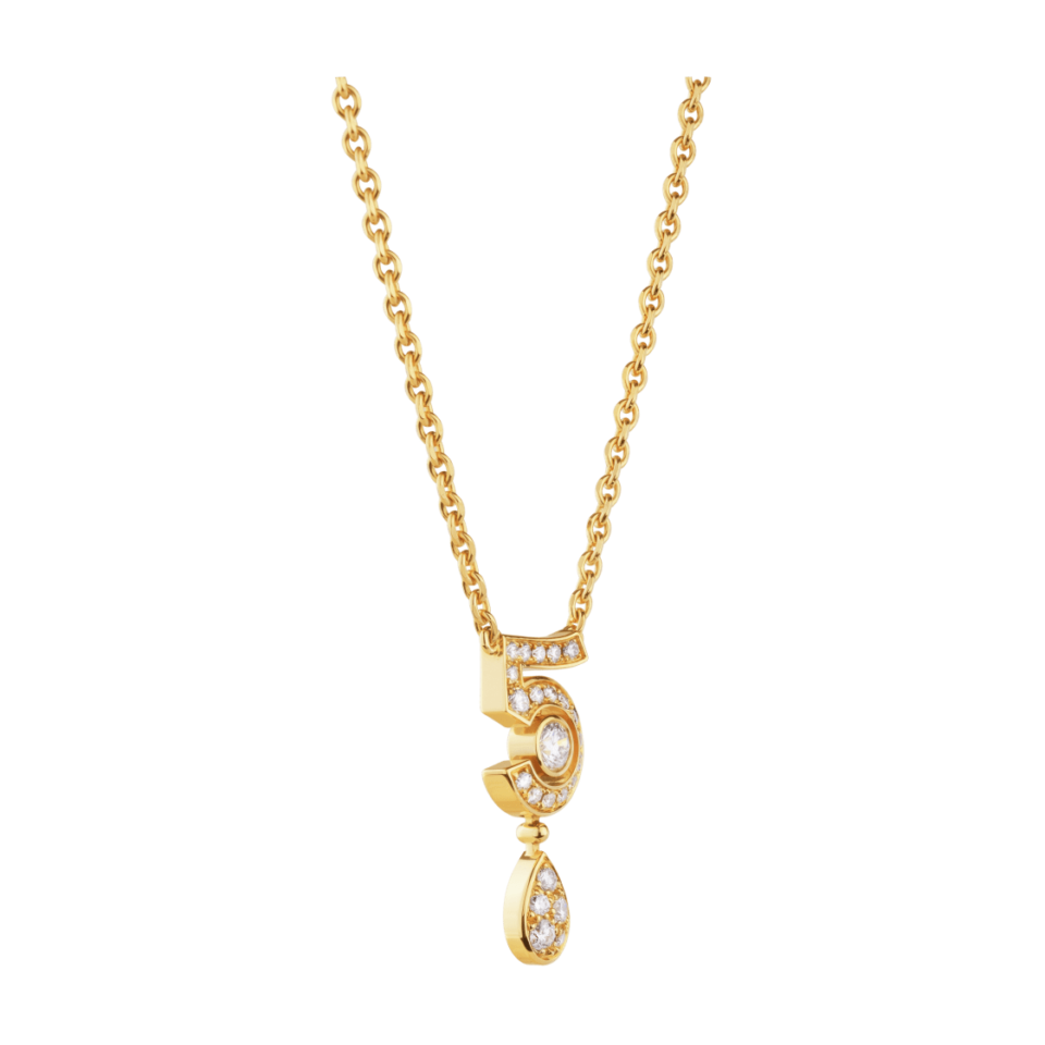 Chanel Eternal N ° 5 necklace in gold