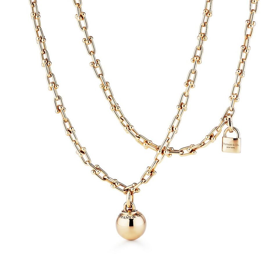 Tiffany HardWear series winding chain necklace in gold