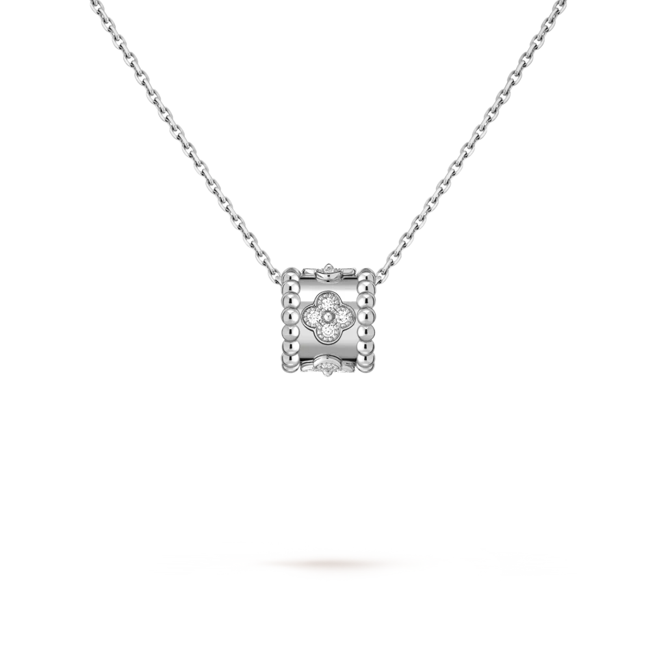 Van Cleef&ArpelsPerl é e clovers pendant in pure silver S925