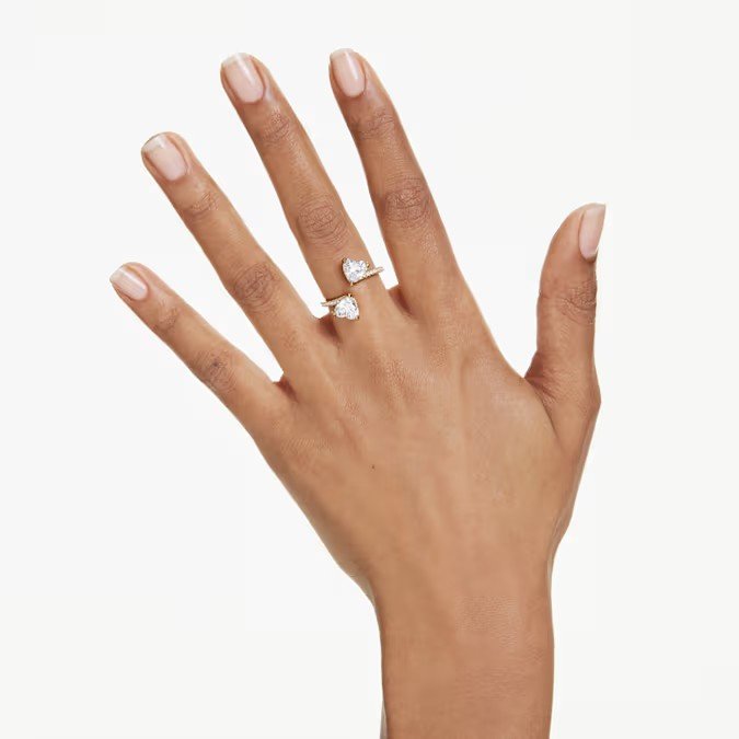 mesmera--------swarovski-5733477.avif